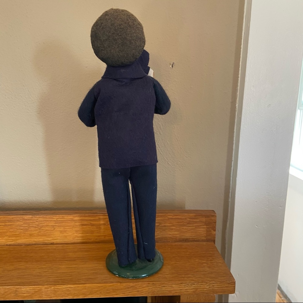 Byer Caroler doll